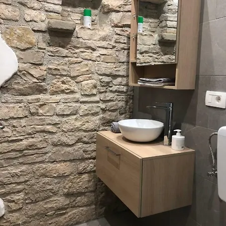Apartment Bozic Apartman Pula